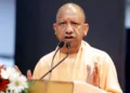 CM Yogi Announces Smartphone and Salary Increases for Anganwadi Workers