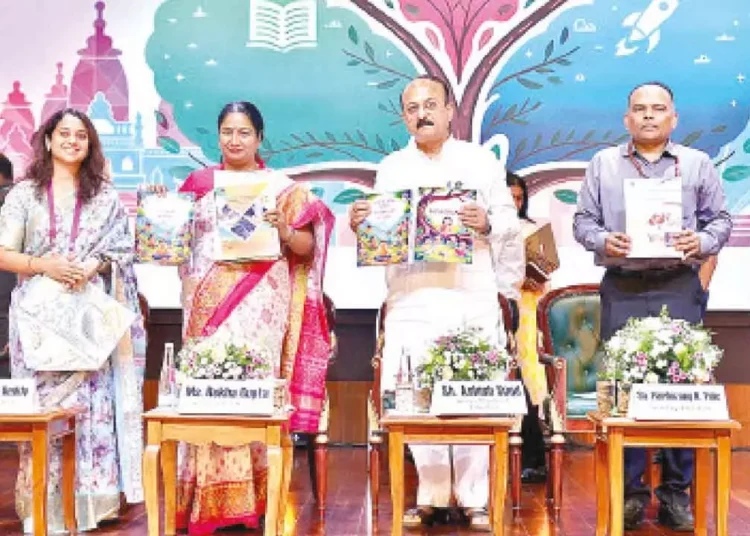Delhi Unveils Three New Curricula for Student Development