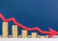 IT Stocks Decline for Fourth Consecutive Day Amid Visa Fee Hikes