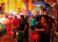 Experts Predict Record E-Commerce Growth This Festive Season