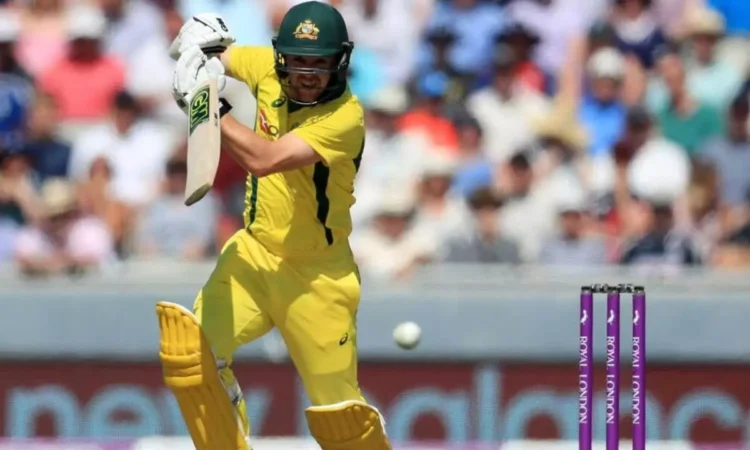 Australia Requires 171 Runs to Secure Victory Against India