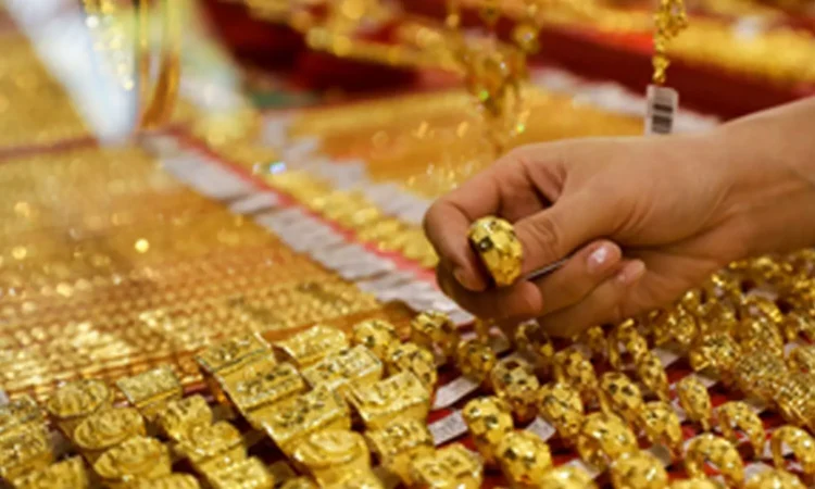 Today's Gold Prices Surge in Hyderabad on October 21, 2025