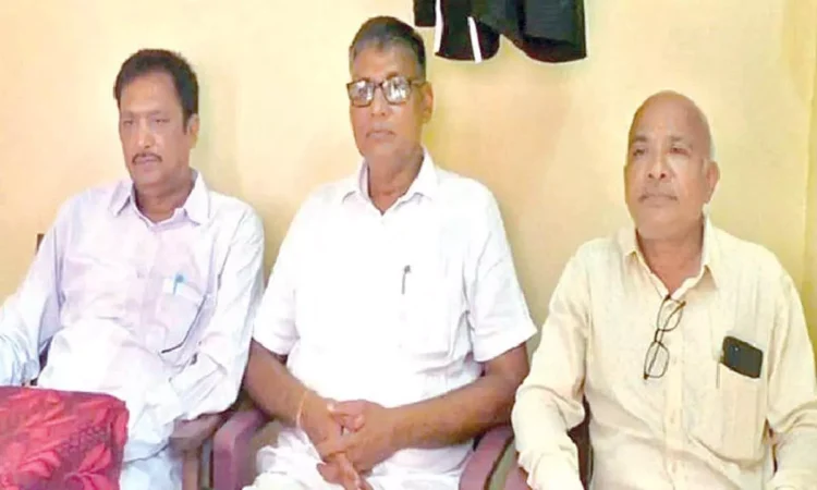 Lawyers Protest Court Work After Advocate's Murder