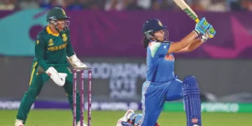 Richa Ghosh's Impressive 94 Falls Short as India Loses to South Africa
