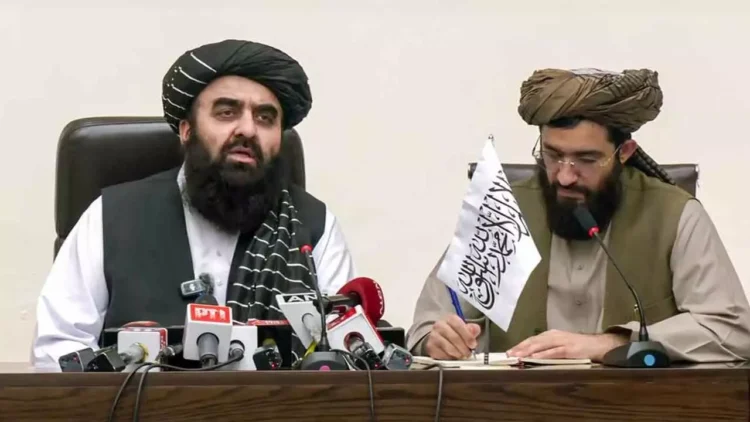 Taliban Minister Claims Exclusion of Women Journalists Was Unintentional