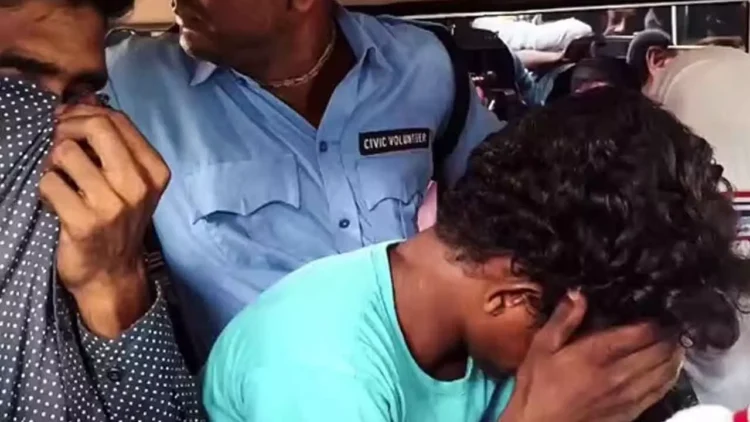 Durgapur Case: Police Dismiss Gangrape Allegations, Classmate Arrested Durgapur Case: Police Dismiss Gangrape Allegations, Classmate Arrested