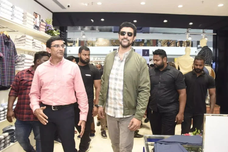 Kunal Kapoor Reflects on Working with Chiranjeevi and Memorable Moments Kunal Kapoor Reflects on Working with Chiranjeevi and Memorable Moments