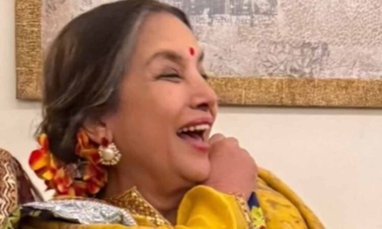 Shabana Azmi Celebrates Diwali with Friends and Family