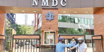 NMDC Reduces Iron Ore Prices for Lump and Fines