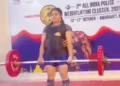 Pregnant Delhi Police Constable Wins Bronze in Weightlifting Competition Pregnant Delhi Police Constable Wins Bronze in Weightlifting Competition