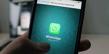 WhatsApp Enhances Privacy with Fingerprint Backup Feature