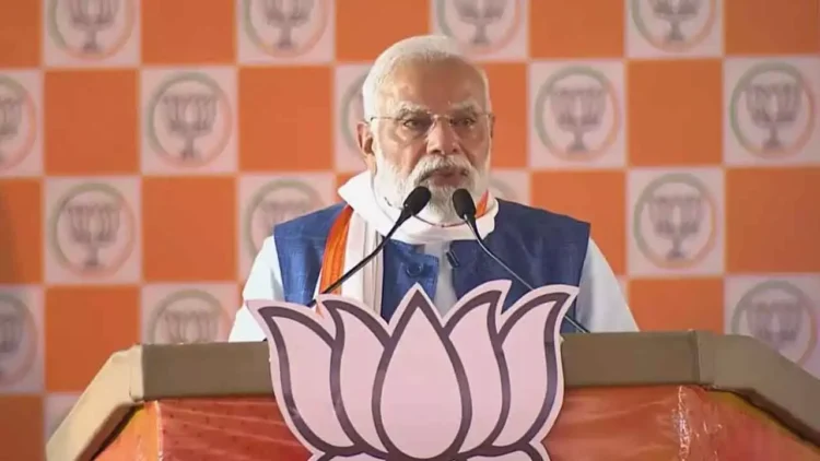 PM Modi Criticizes RJD-Congress Alliance Over Chief Minister Position PM Modi Criticizes RJD-Congress Alliance Over Chief Minister Position