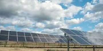 India's Solar Capacity Projected to Reach 216 GW by FY28