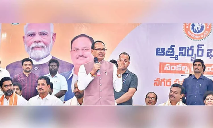 Youth encouraged to take advantage of Central government initiatives Youth encouraged to take advantage of Central government initiatives