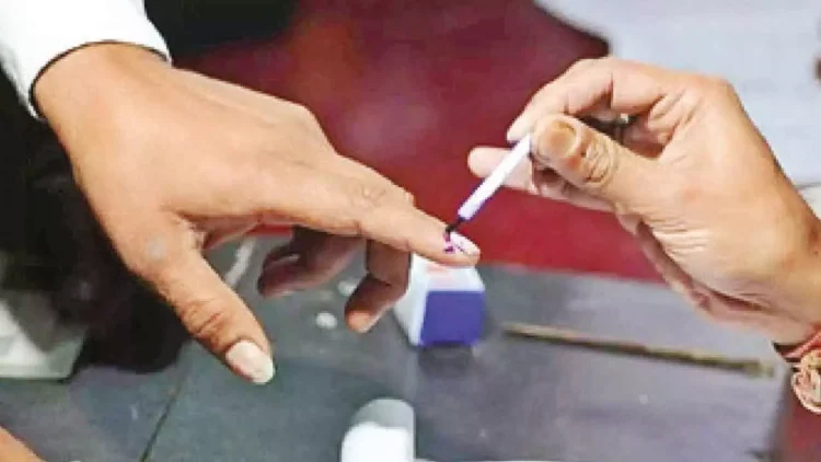 Tarn Taran by-poll sees 60.95% voter turnout