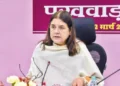 Maneka criticizes SC directive on stray animal management