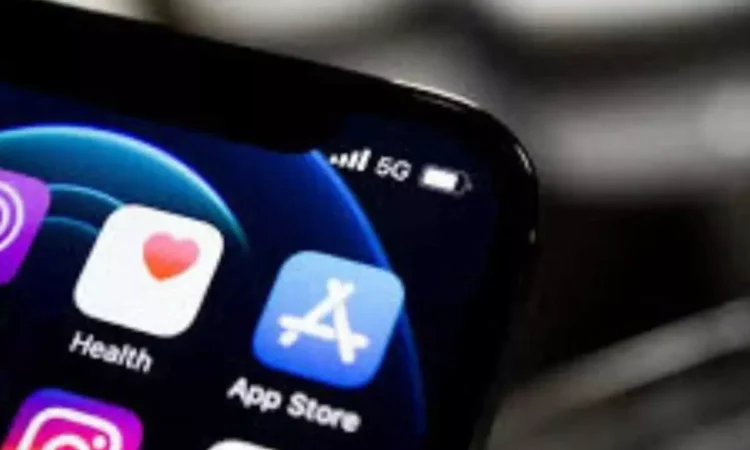 Apple Enhances App Store Guidelines for AI Data Sharing