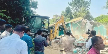 Authorities demolish illegal shelter for suspected Bangladeshis