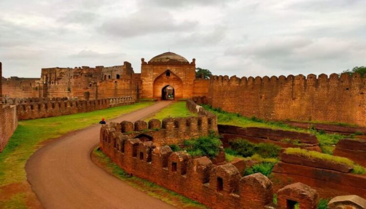 Explore These Remarkable Forts in Bihar on Your Journey Explore These Remarkable Forts in Bihar on Your Journey