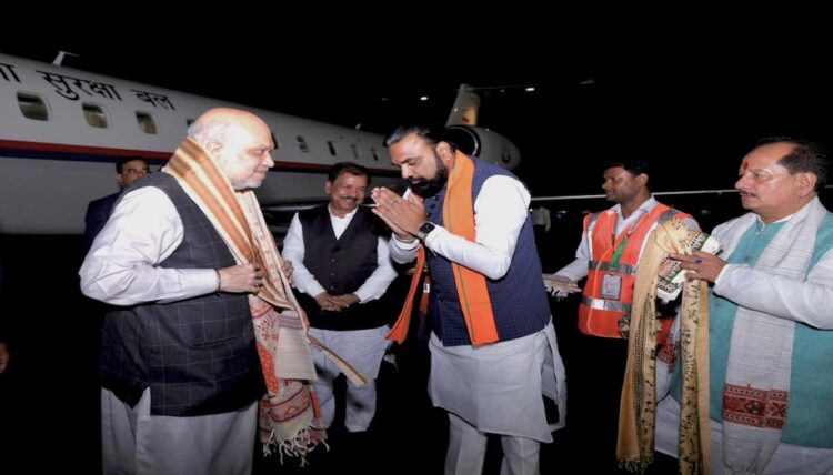 Amit Shah and J P Nadda Reach Patna for Nitish Kumar's Oath Ceremony