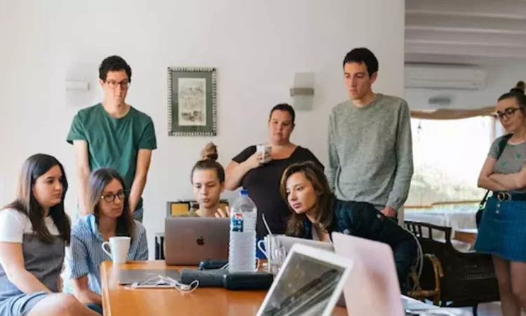 Trust-First Work Culture in Norway Enhances Employee Productivity Trust-First Work Culture in Norway Enhances Employee Productivity