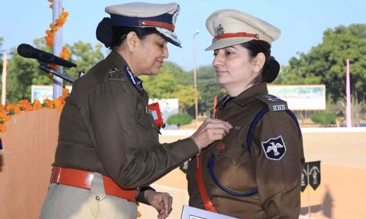 Commandant Swati Sharma Honored for Contributions to Rajasthan Home Guards Commandant Swati Sharma Honored for Contributions to Rajasthan Home Guards