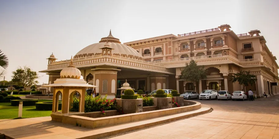 Top 5 Star Resorts in Jodhpur Indana Palace - Top 5 Star Resorts in Jodhpur